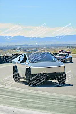 media/Dec-13-2025-Extreme Speed (Sat) [[d129ecb0b9]]/Parade Lap/